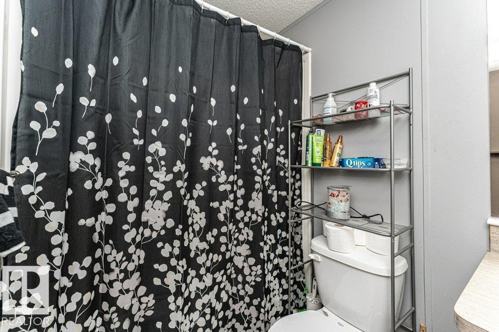 320 Maple Wood DR NW, Edmonton