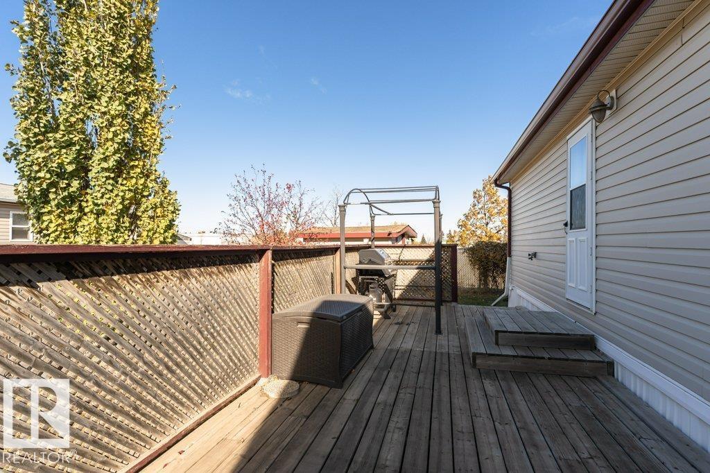 320 Maple Wood DR NW, Edmonton