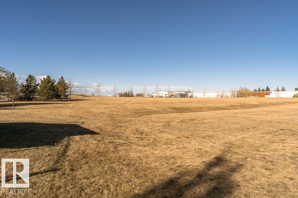 320 Maple Wood DR NW, Edmonton