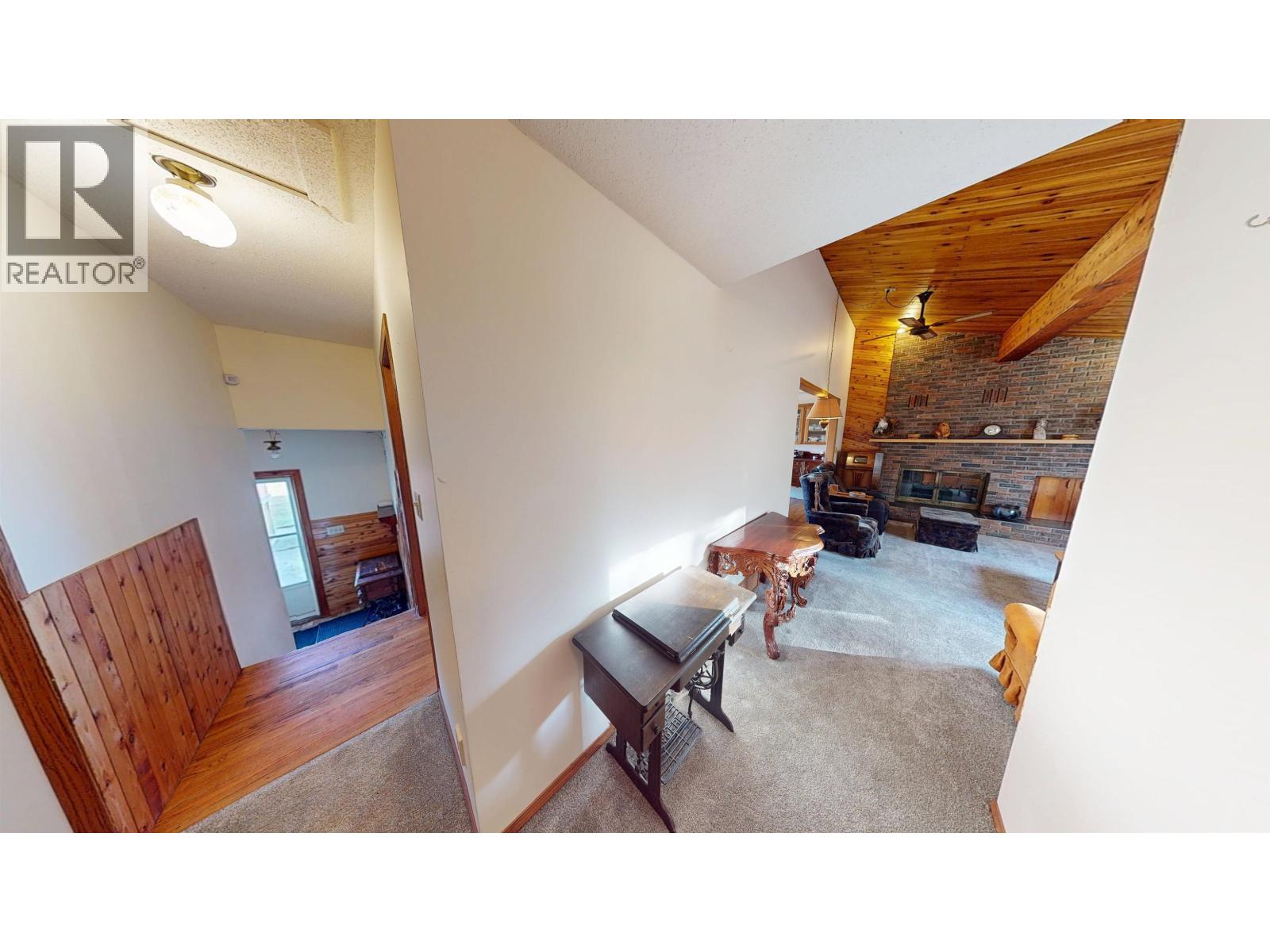 7137 N PINE ROAD, Fort St. John