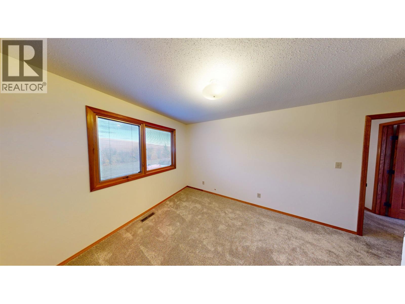 7137 N PINE ROAD, Fort St. John