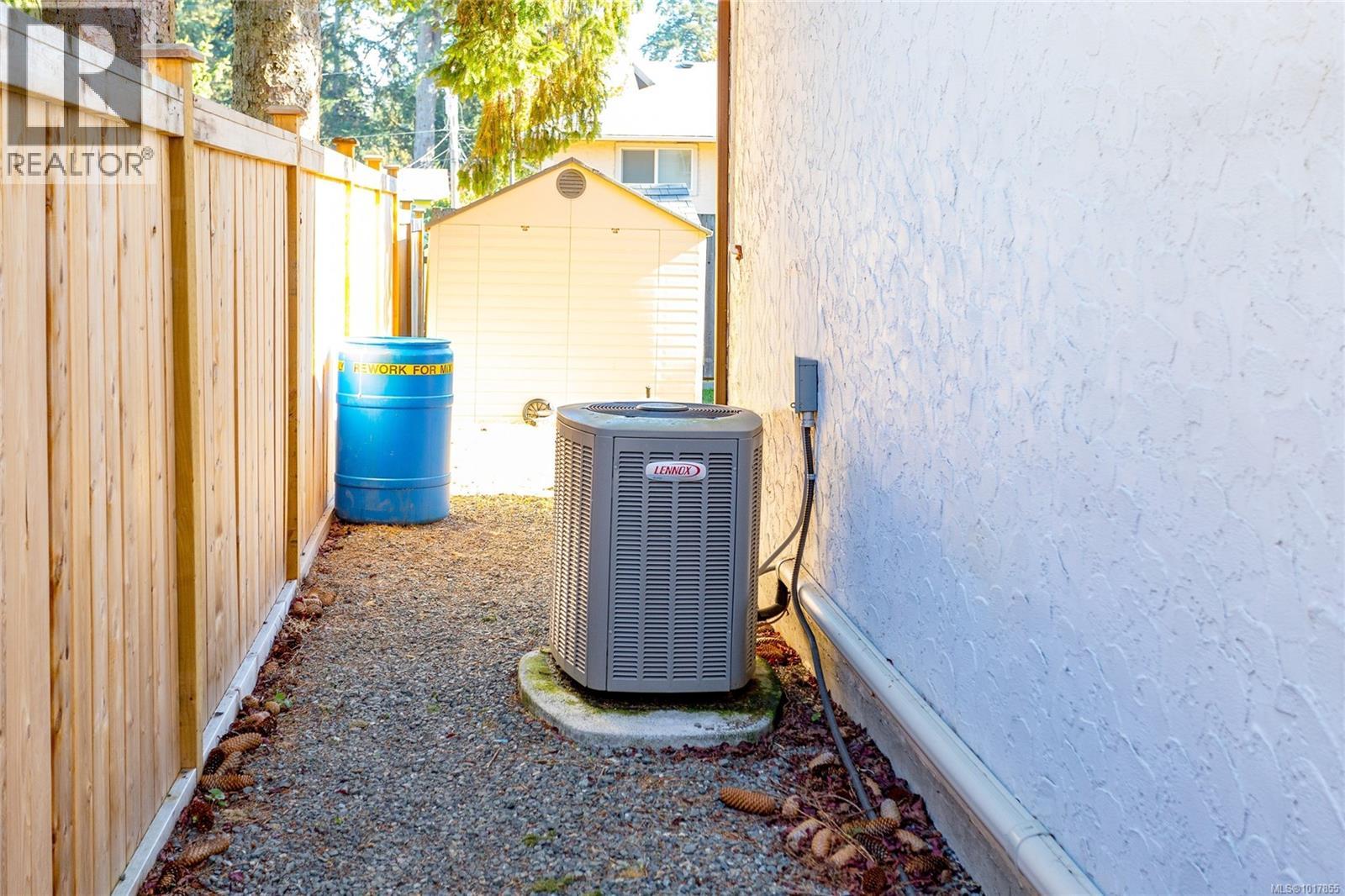  3359 Summerhill Crescent, Colwood
