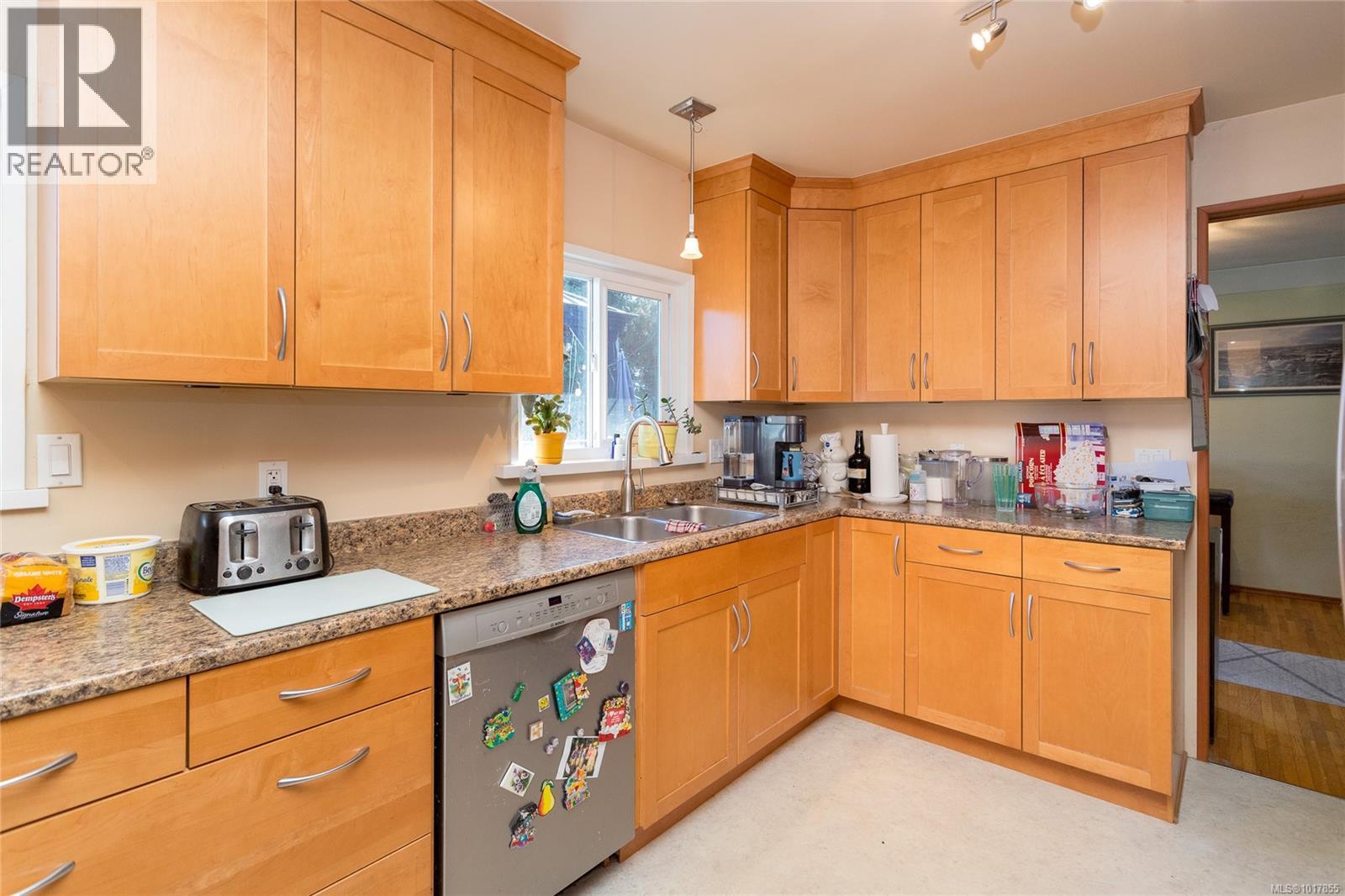  3359 Summerhill Crescent, Colwood