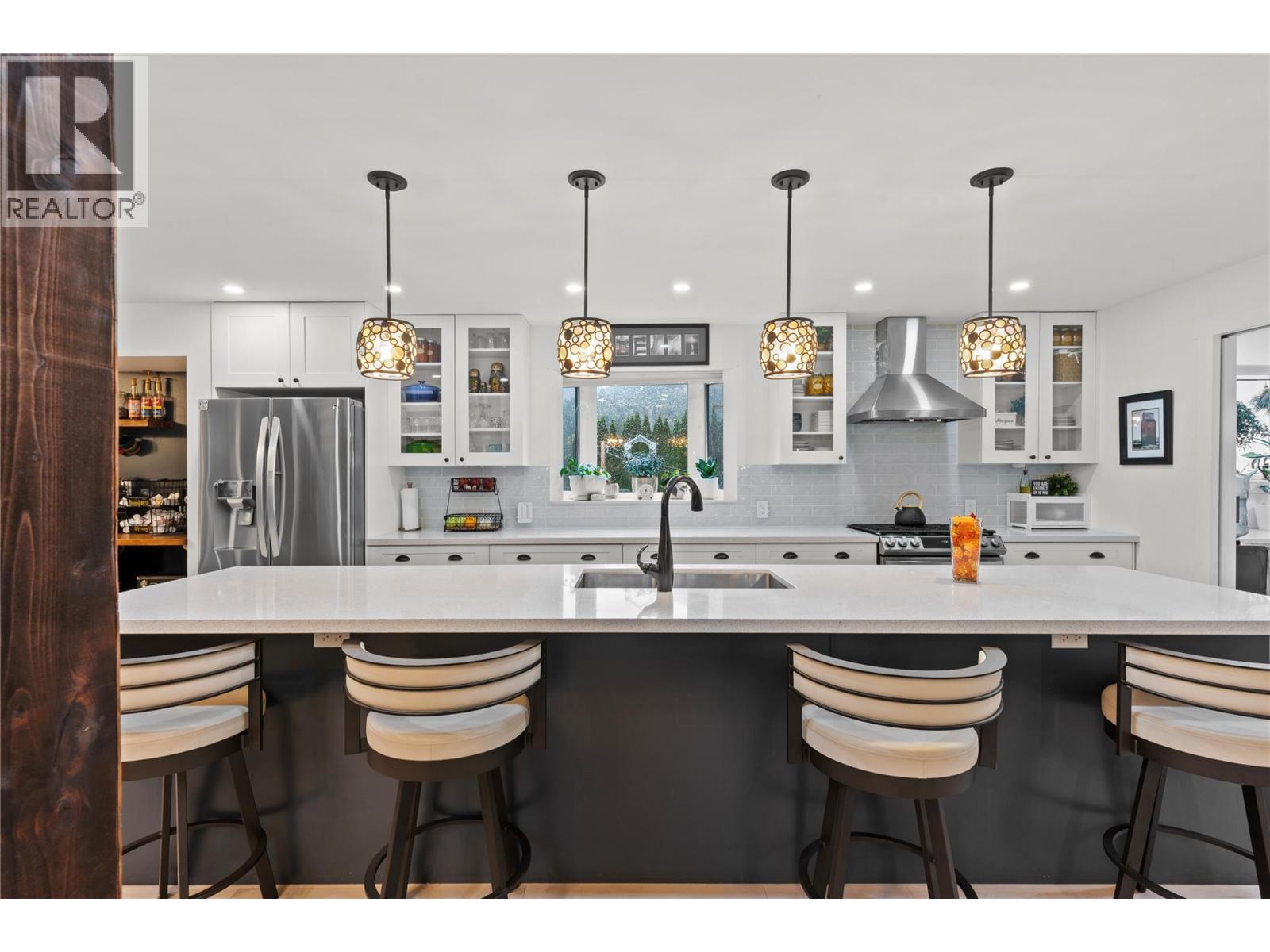  3930 Dryden Road, Peachland