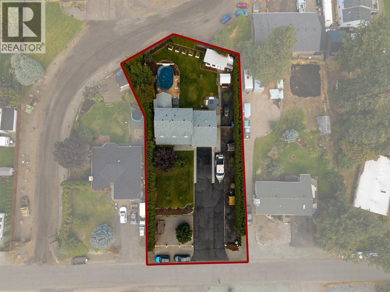  3930 Dryden Road, Peachland