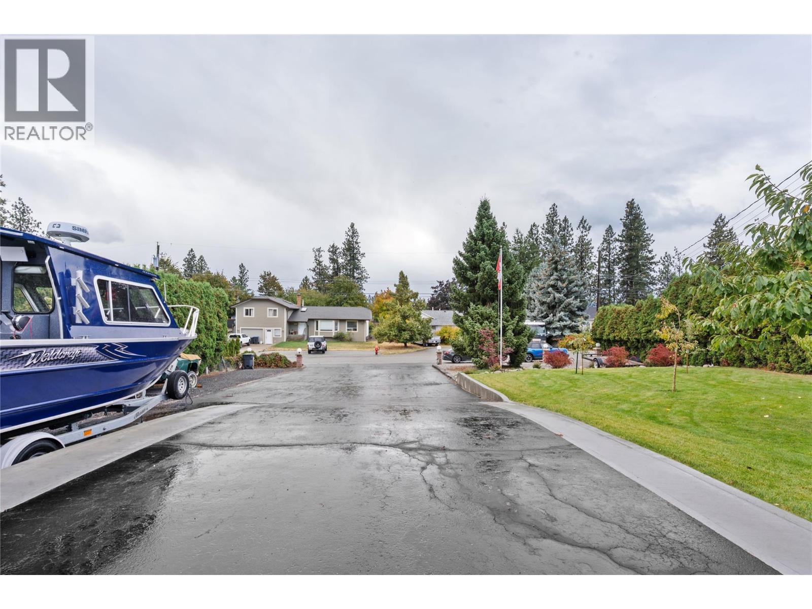  3930 Dryden Road, Peachland