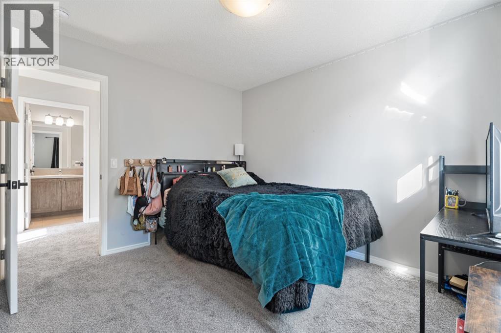 178 Buckskin Way, Cochrane