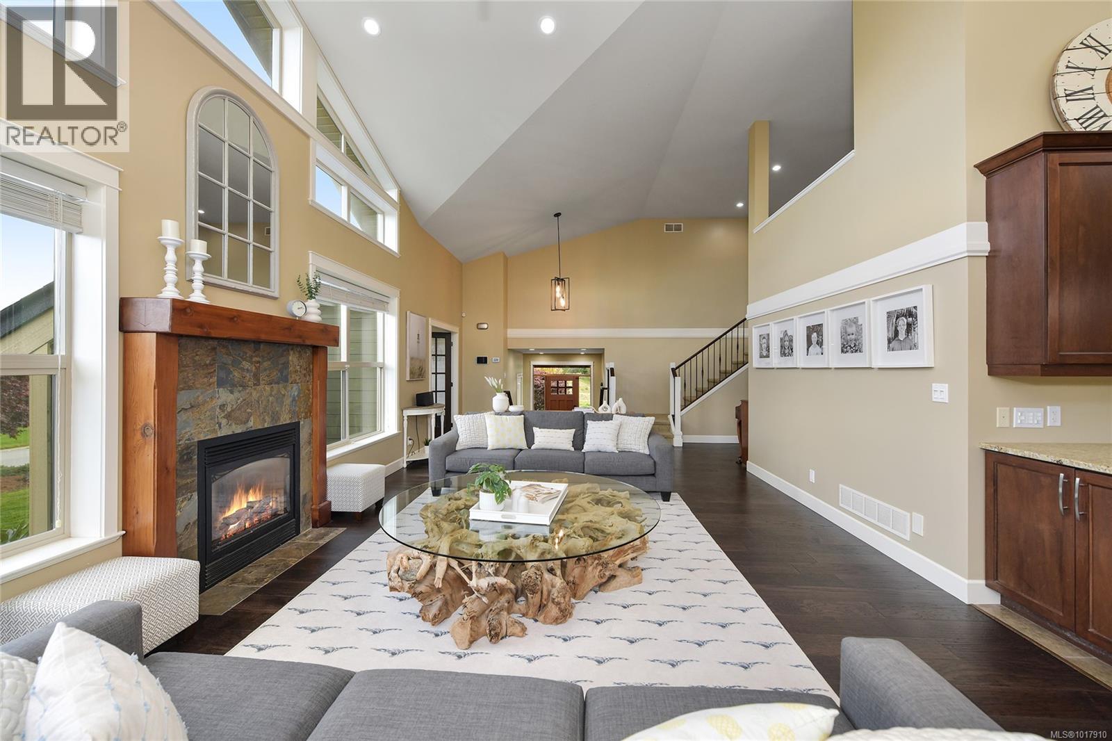 601 Sentinel Dr, Mill Bay