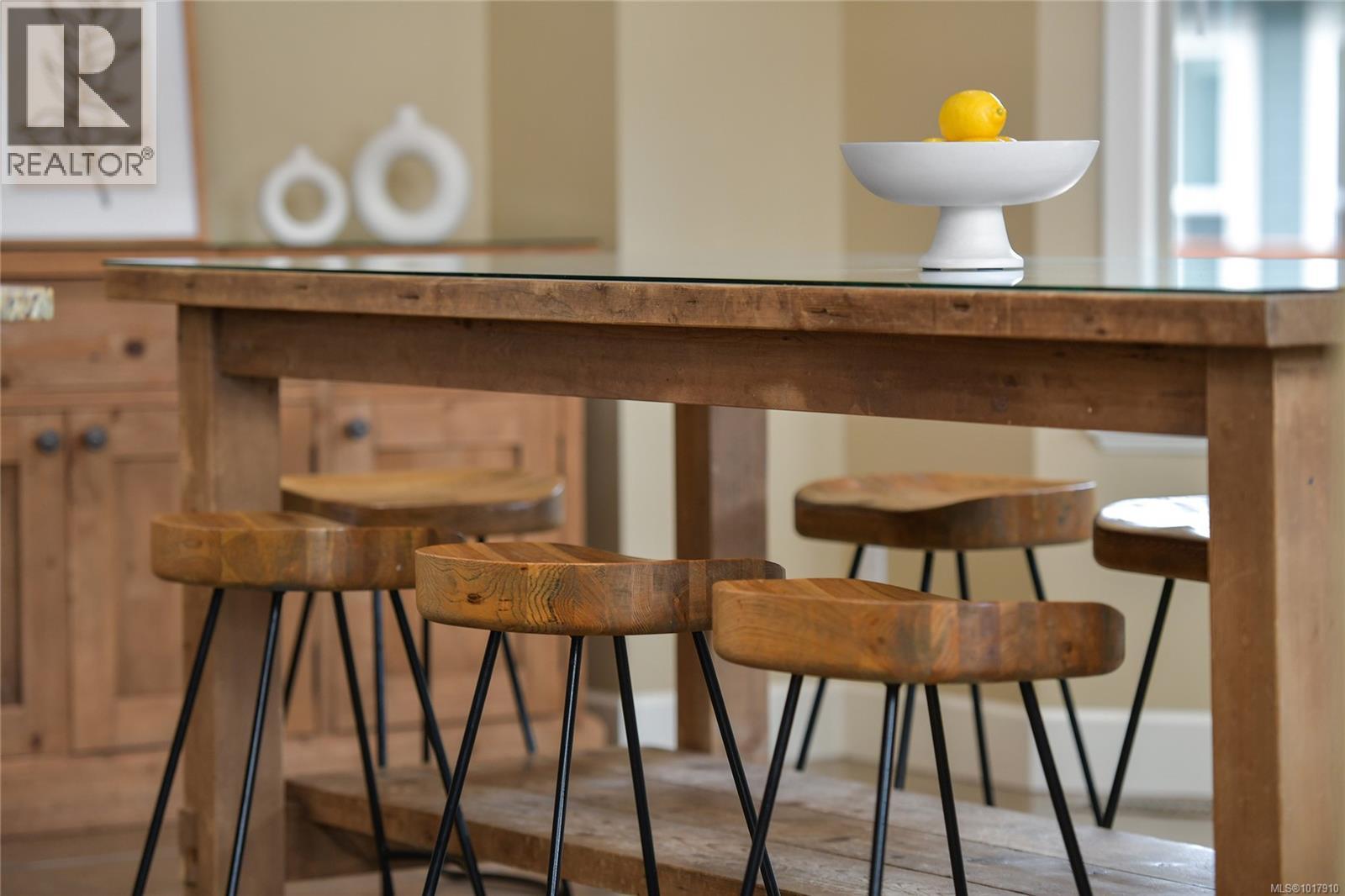 601 Sentinel Dr, Mill Bay