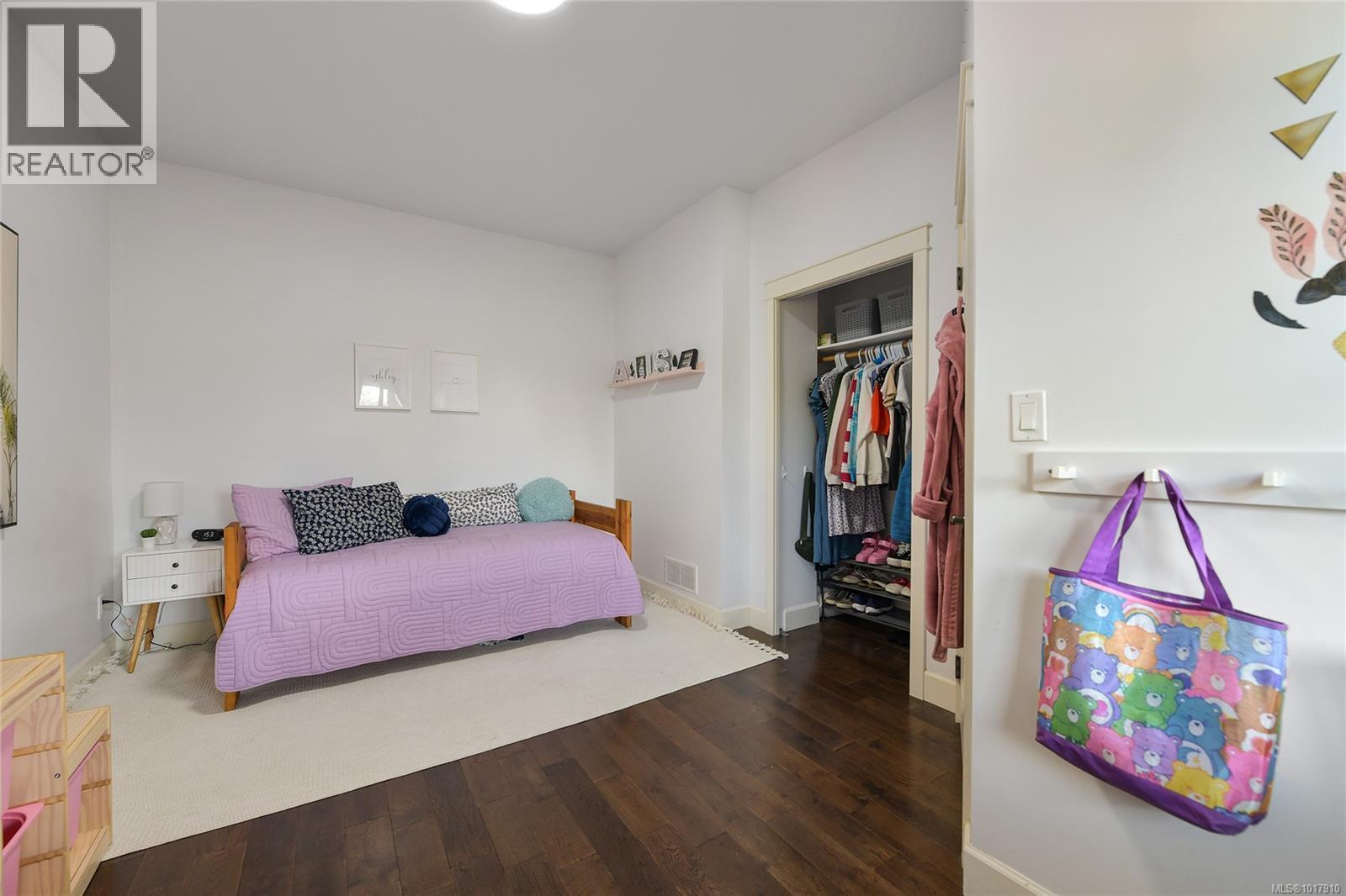 601 Sentinel Dr, Mill Bay