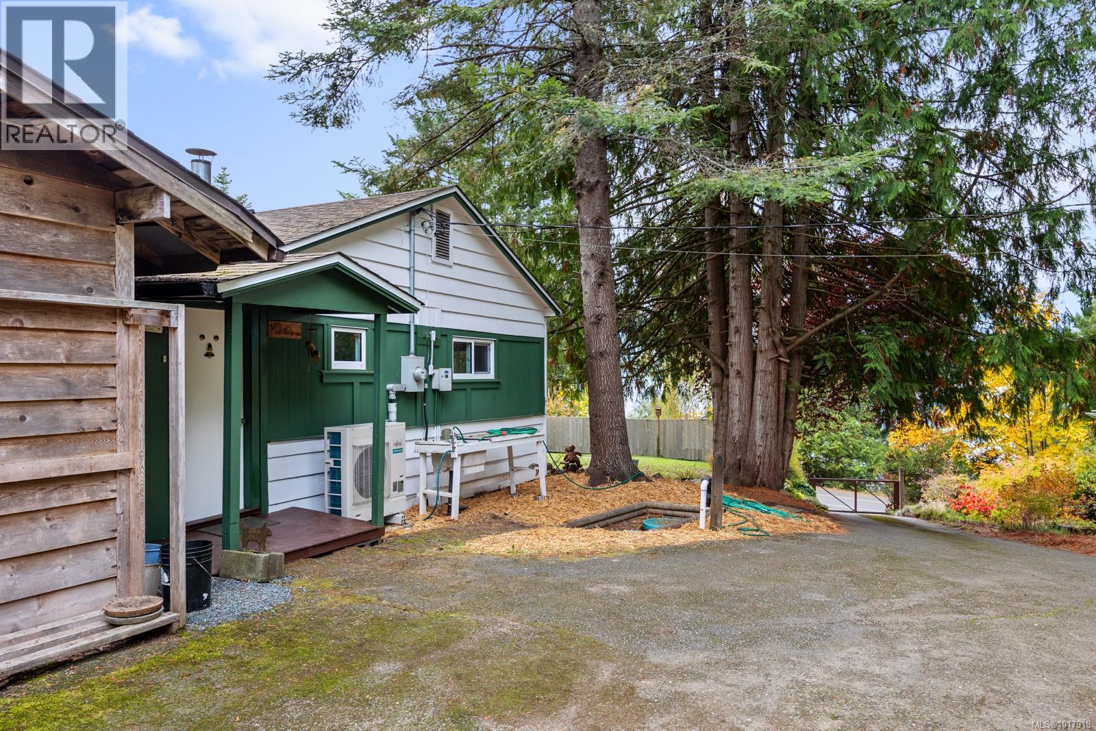 3296 Denman Rd, Denman Island
