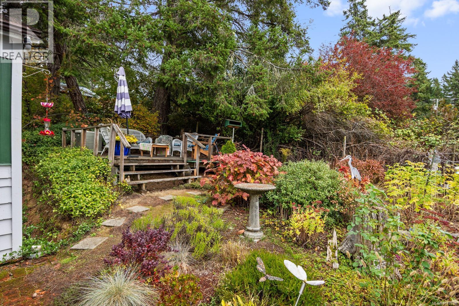 3296 Denman Rd, Denman Island