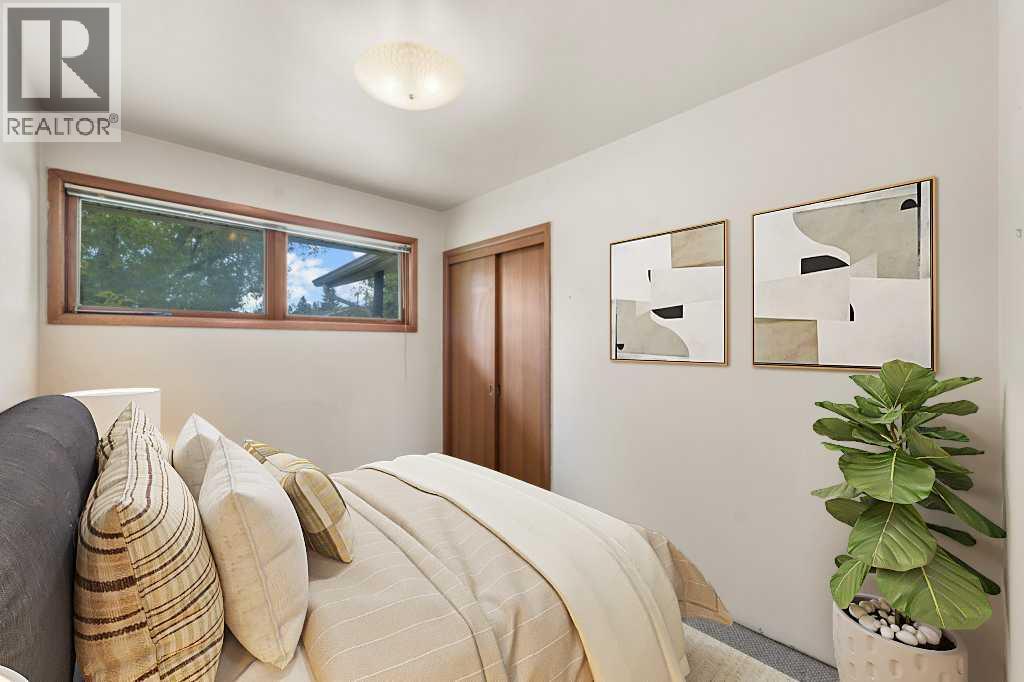 Single Family House Bungalow for Sale in  Brisebois Drive NW Brentwood Calgary 