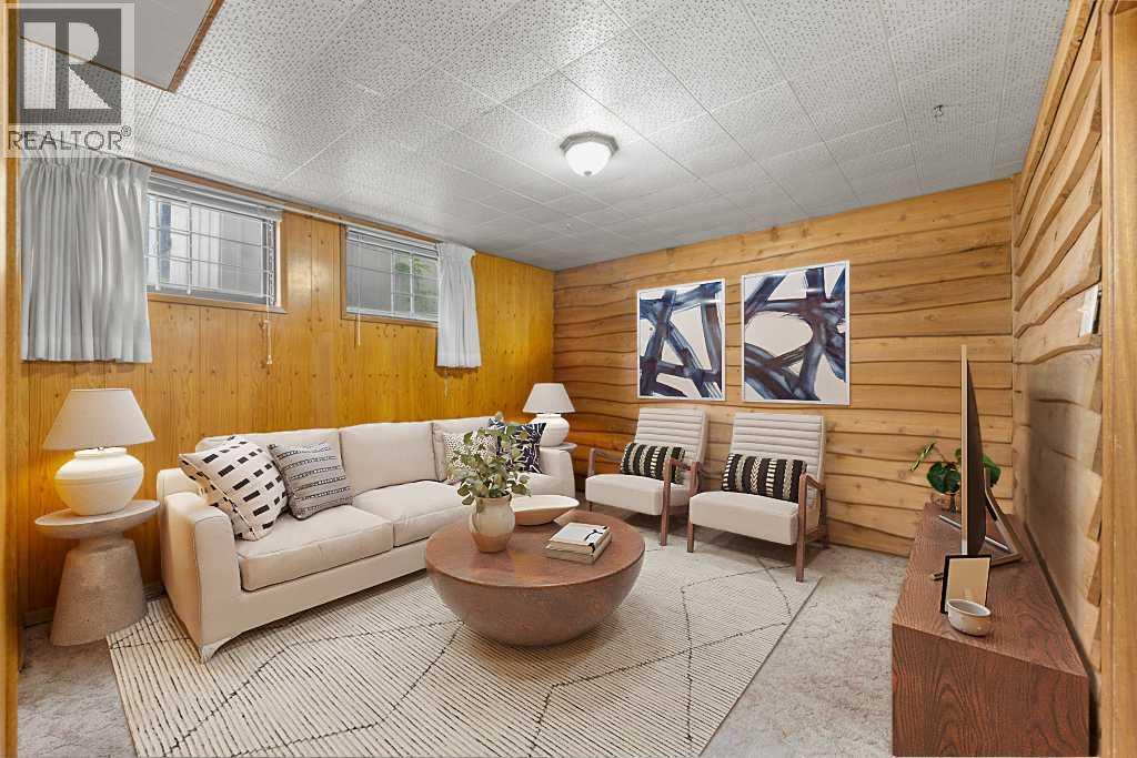 Single Family House Bungalow for Sale in  Brisebois Drive NW Brentwood Calgary 