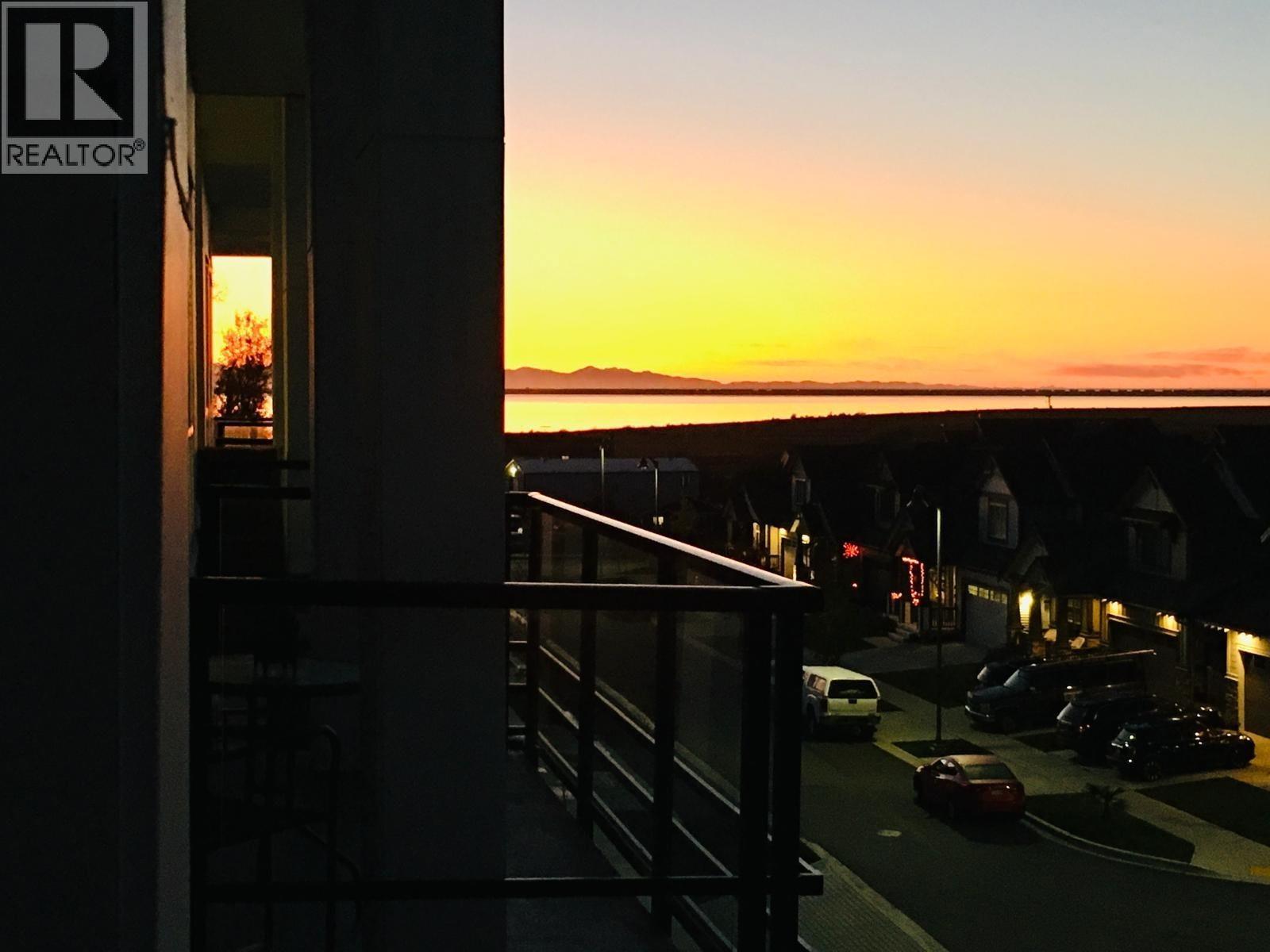 #401-4690 HAWK Lane, Tsawwassen