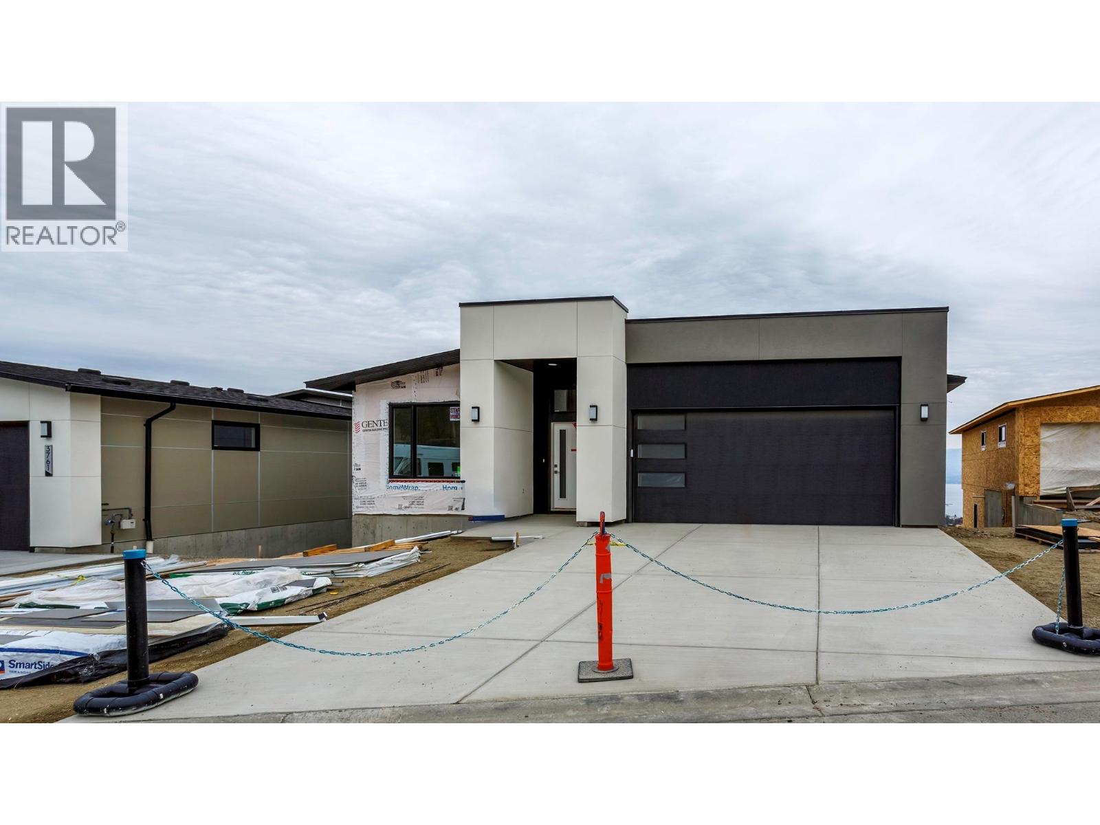  3765 Davidson Court, West Kelowna