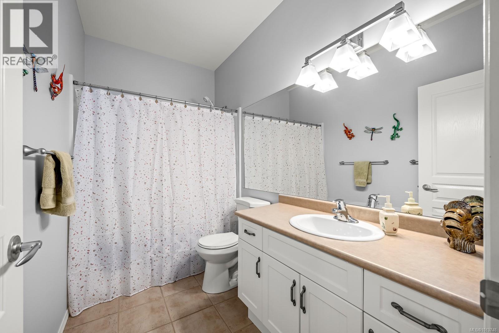 261 3399 Crown Isle Dr, Courtenay