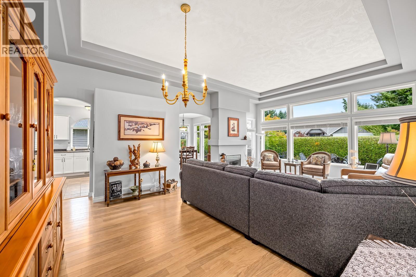 261 3399 Crown Isle Dr, Courtenay