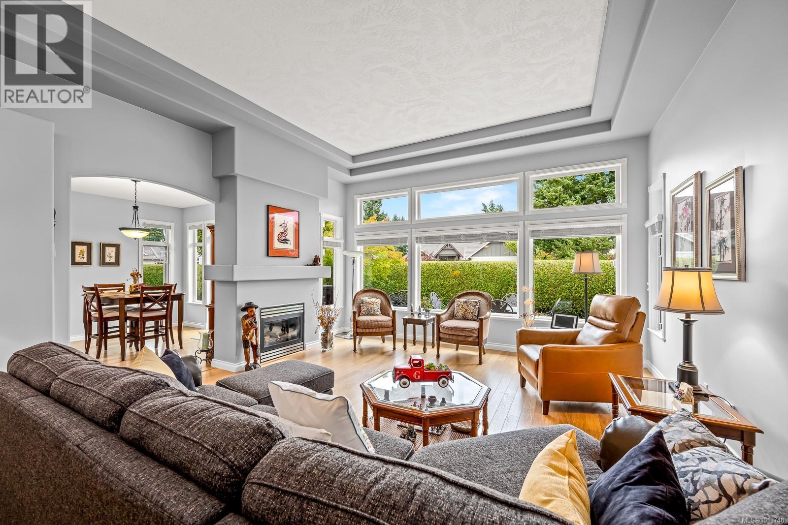 261 3399 Crown Isle Dr, Courtenay