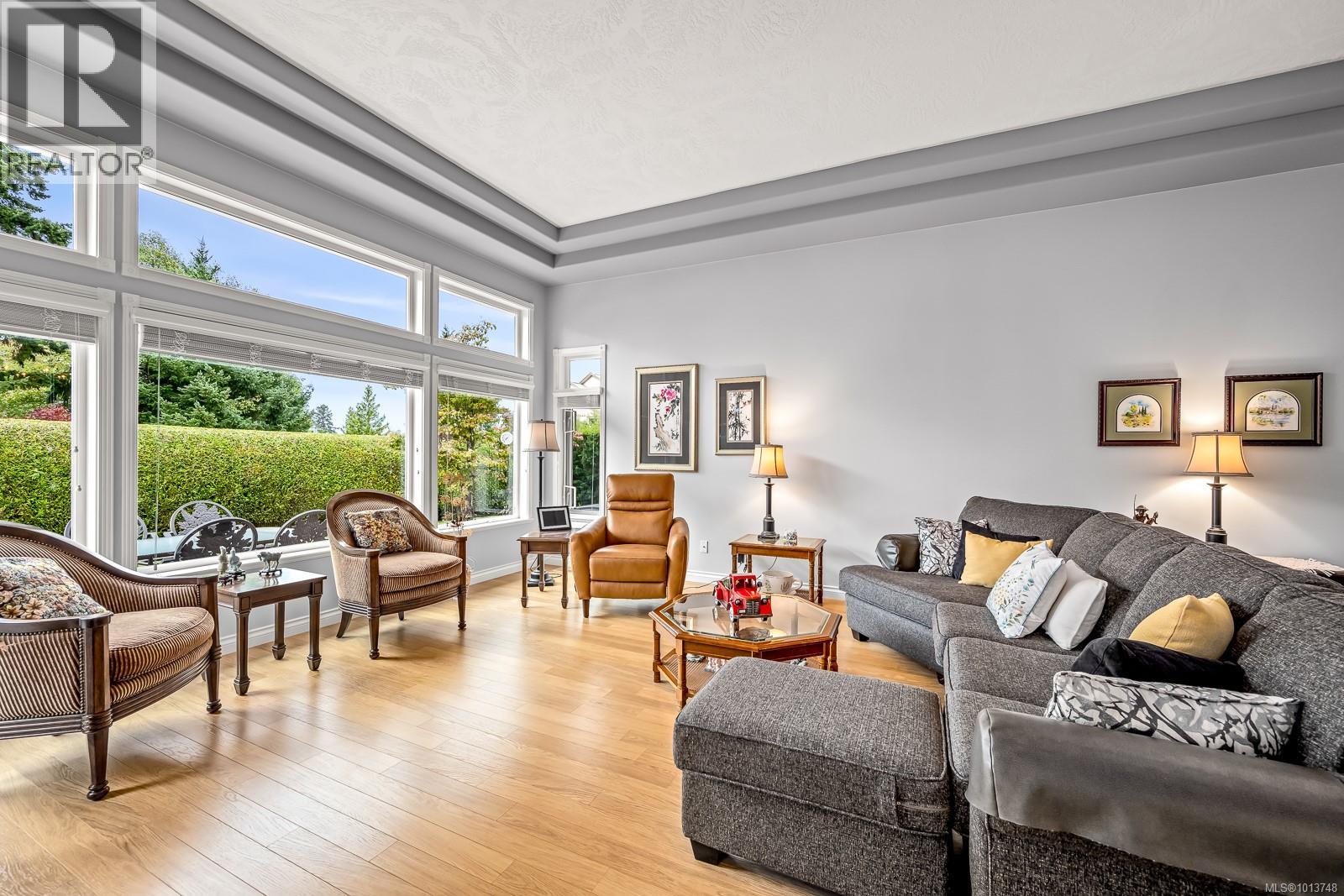 261 3399 Crown Isle Dr, Courtenay