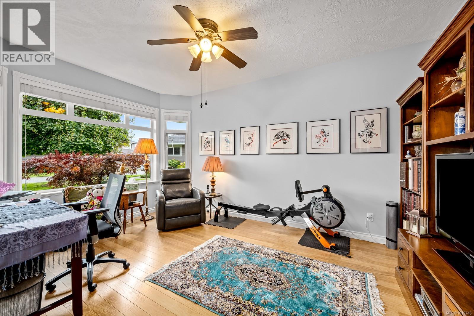 261 3399 Crown Isle Dr, Courtenay