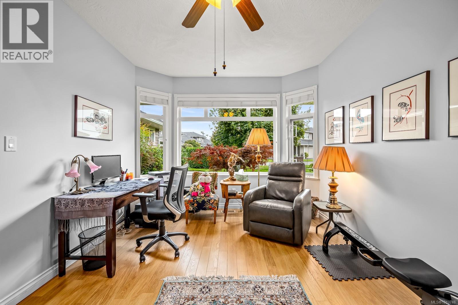 261 3399 Crown Isle Dr, Courtenay