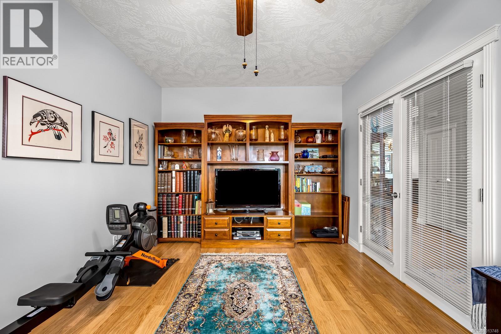 261 3399 Crown Isle Dr, Courtenay