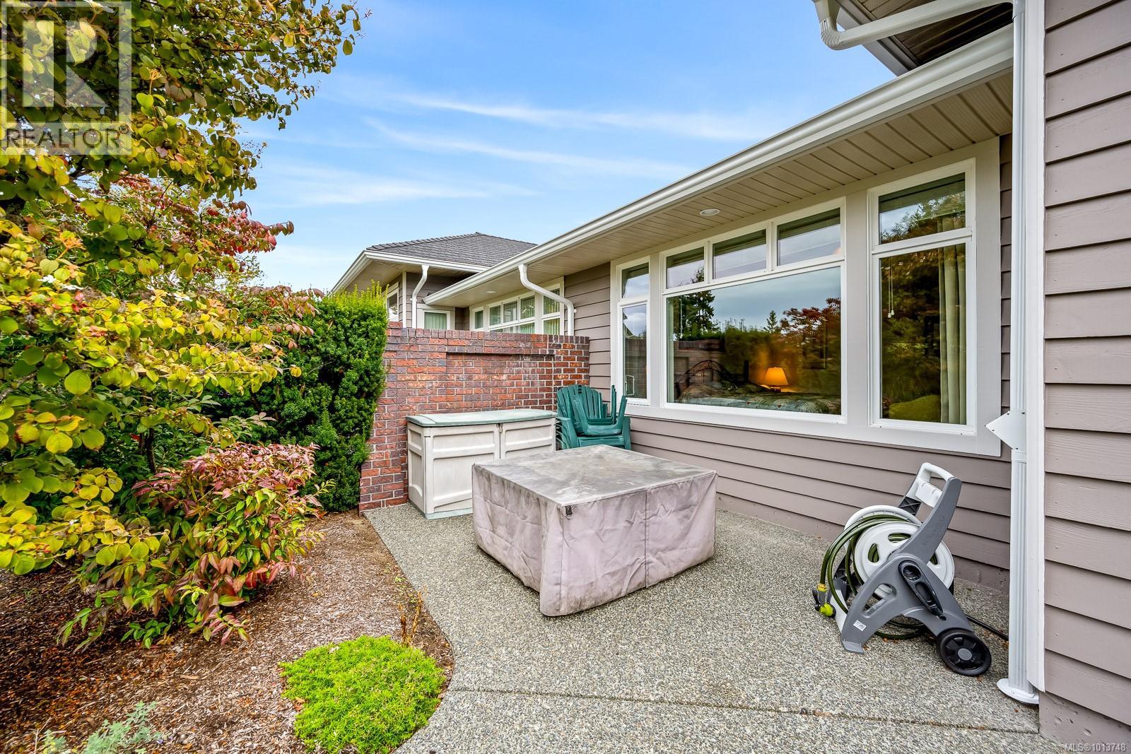 261 3399 Crown Isle Dr, Courtenay