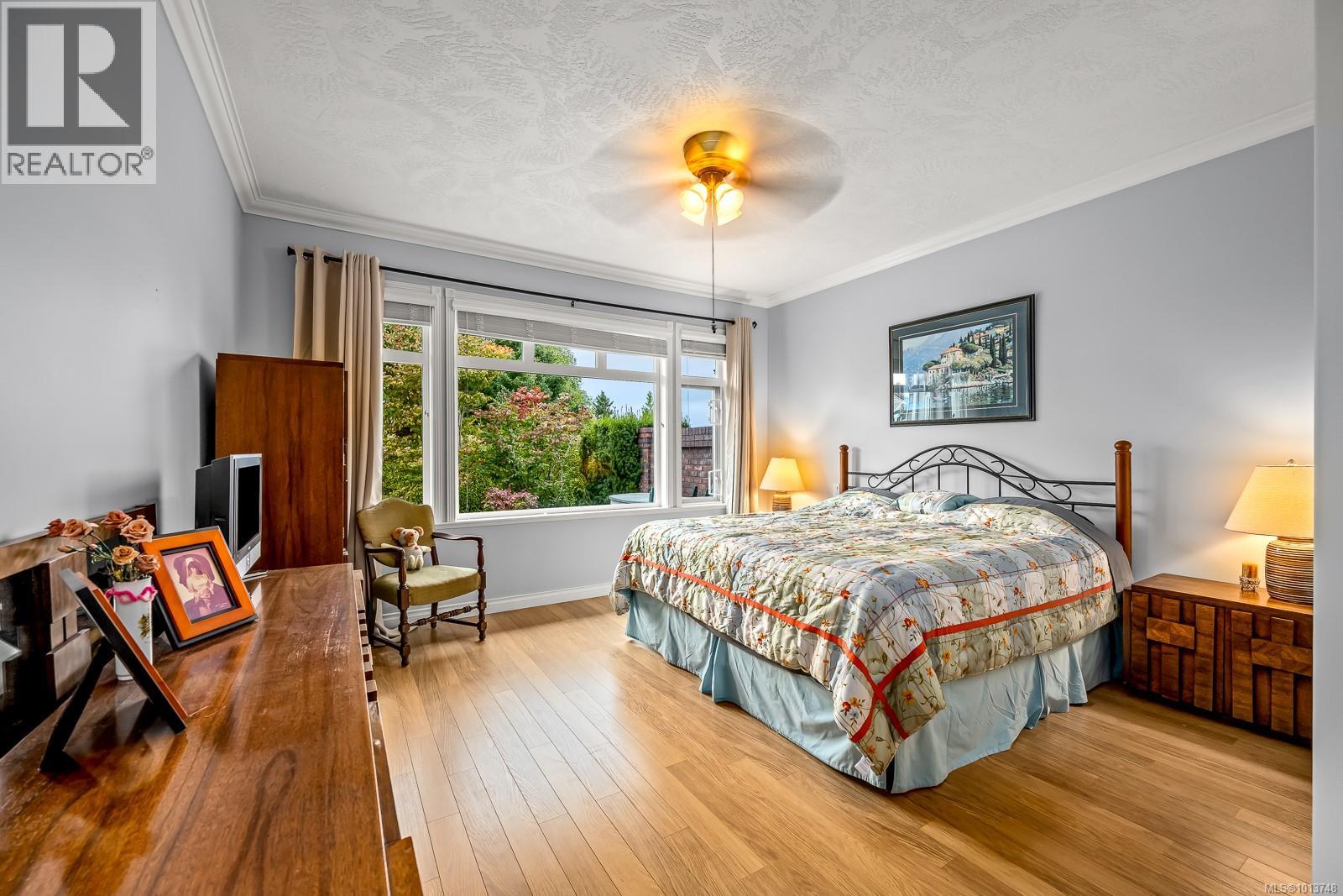 261 3399 Crown Isle Dr, Courtenay