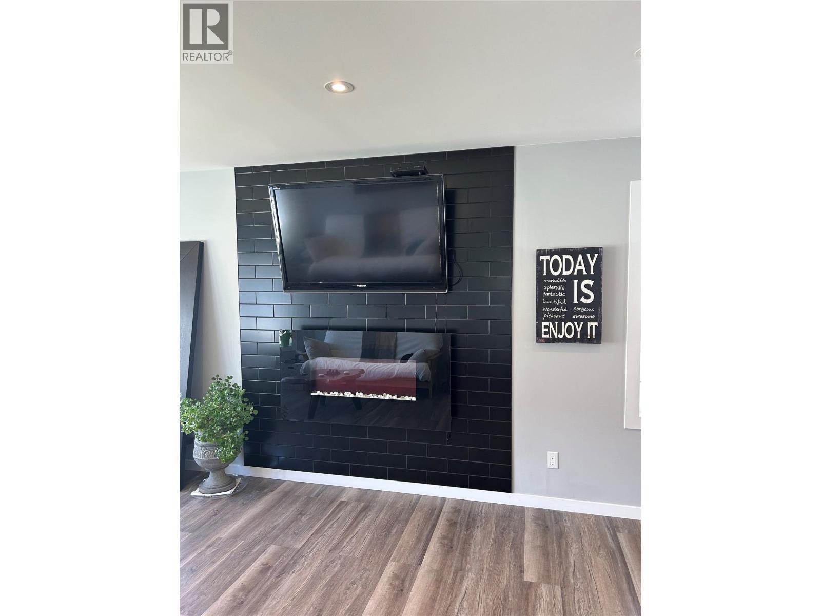  38 BAYVIEW Crescent, Osoyoos