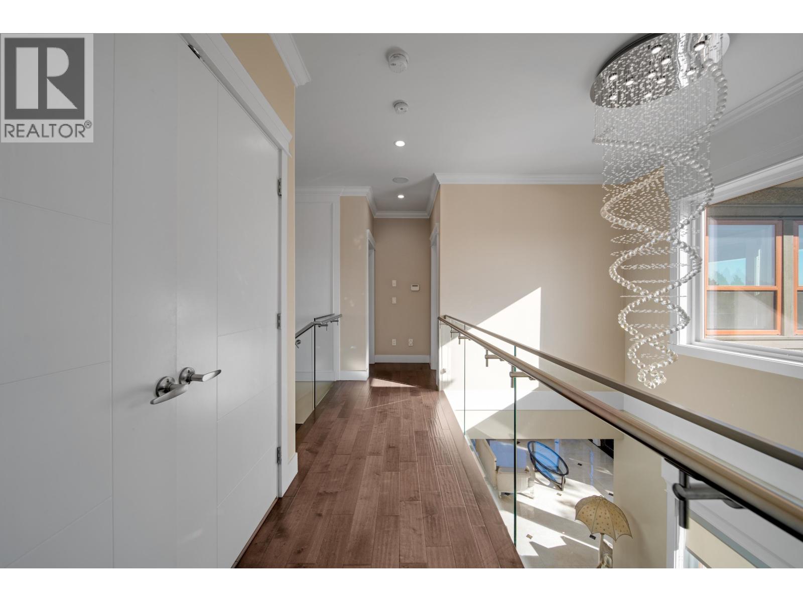 8543 ROYAL OAK AVENUE, Burnaby