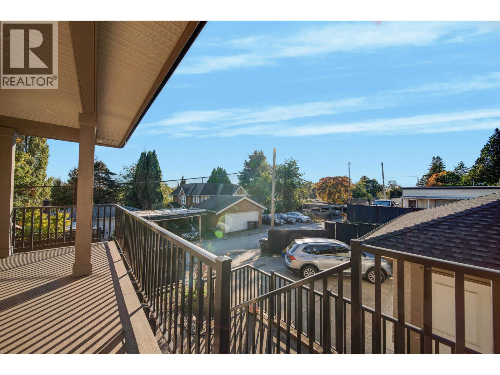 8543 ROYAL OAK AVENUE, Burnaby