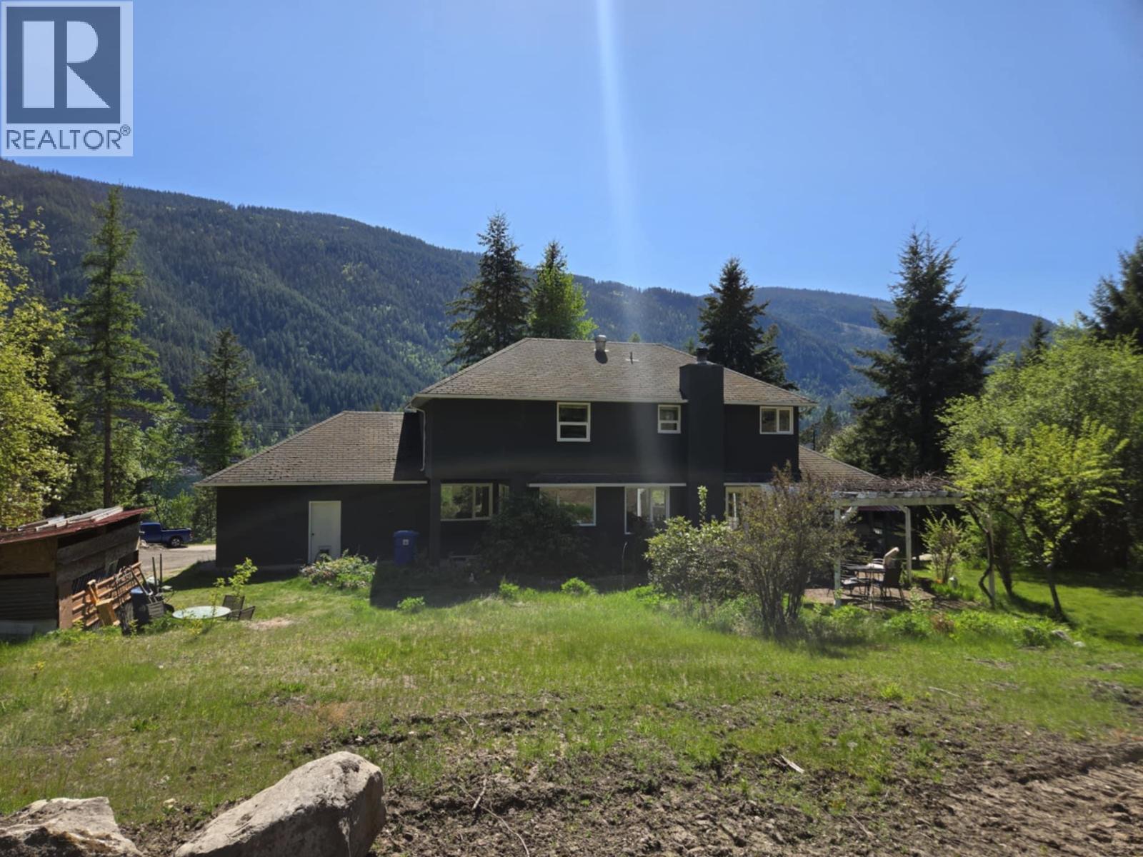 5407 ALLENDALE Crescent, Castlegar