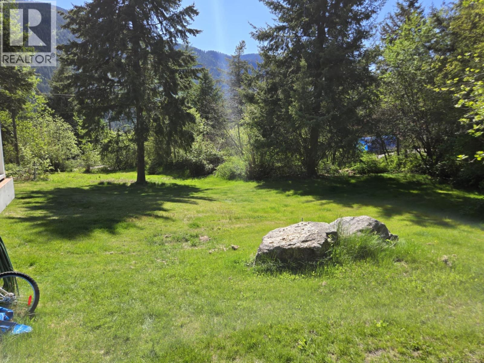 5407 ALLENDALE Crescent, Castlegar