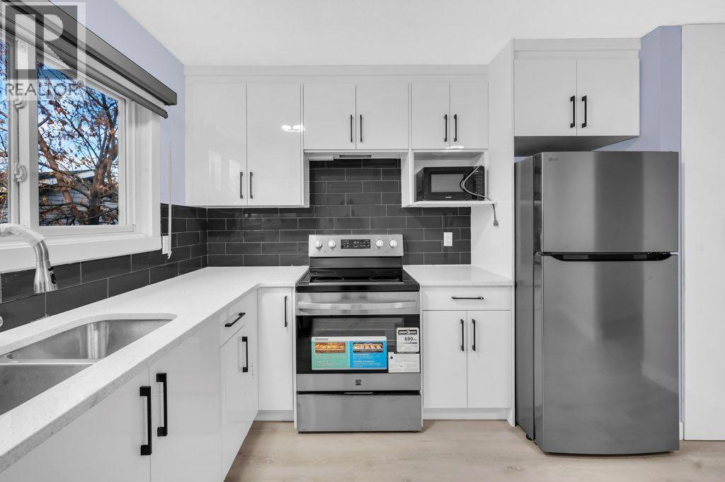 Single Family House Bungalow for Sale in  Falwood Way NE Falconridge Calgary 