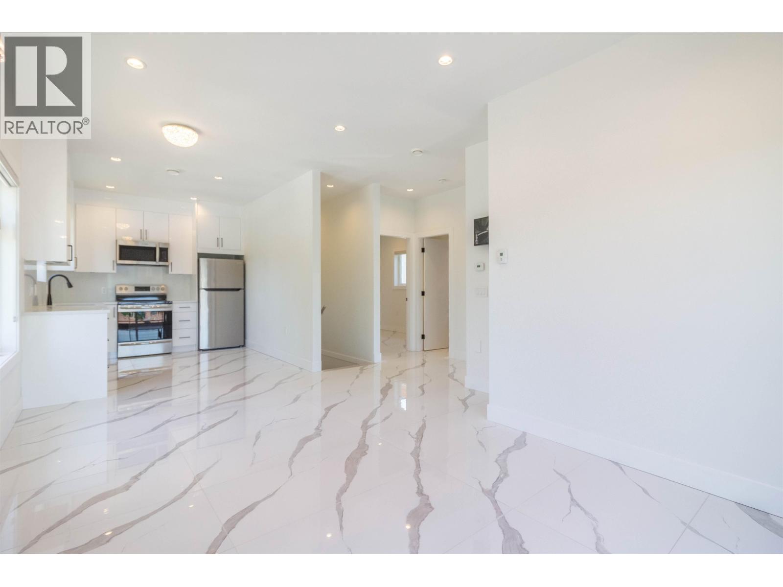 3087 ROYAL OAK AVENUE, Burnaby