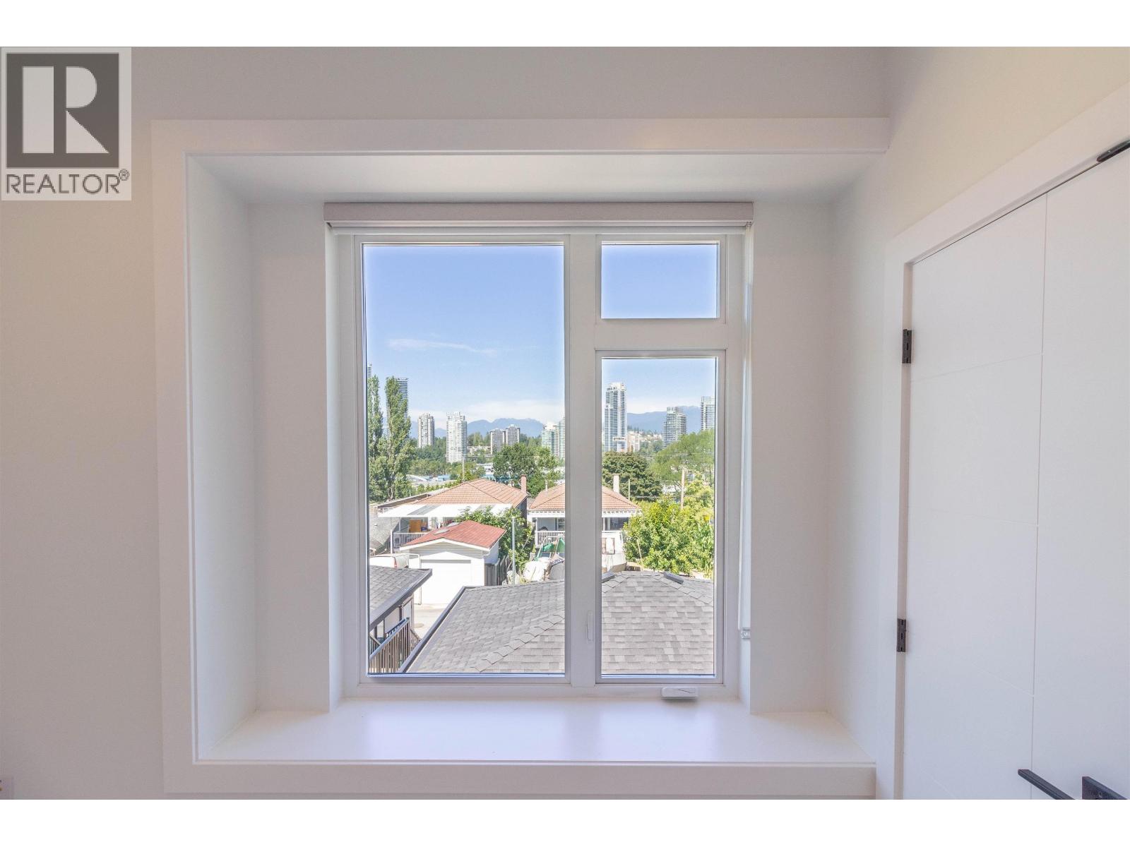 3087 ROYAL OAK AVENUE, Burnaby