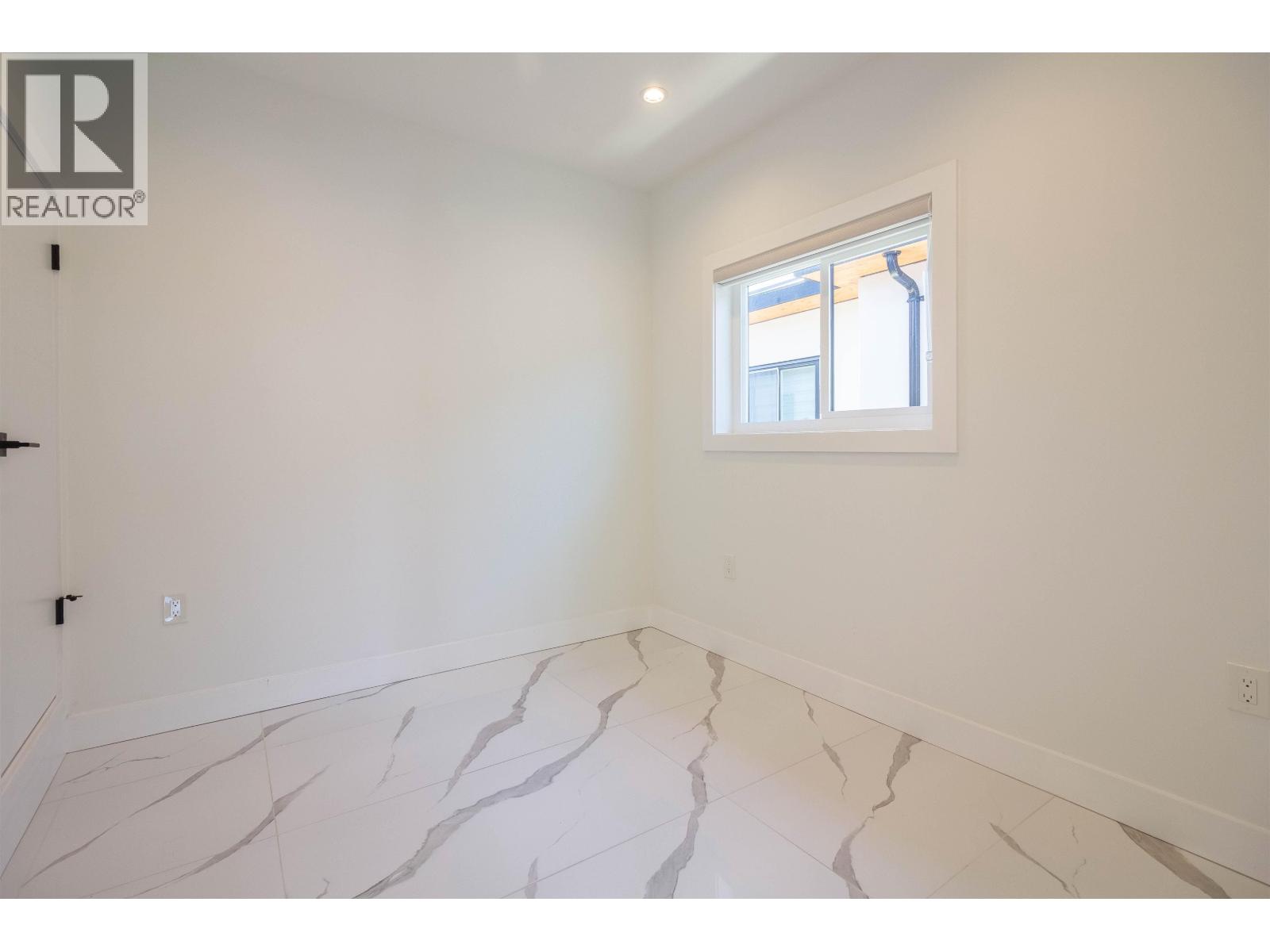 3087 ROYAL OAK AVENUE, Burnaby