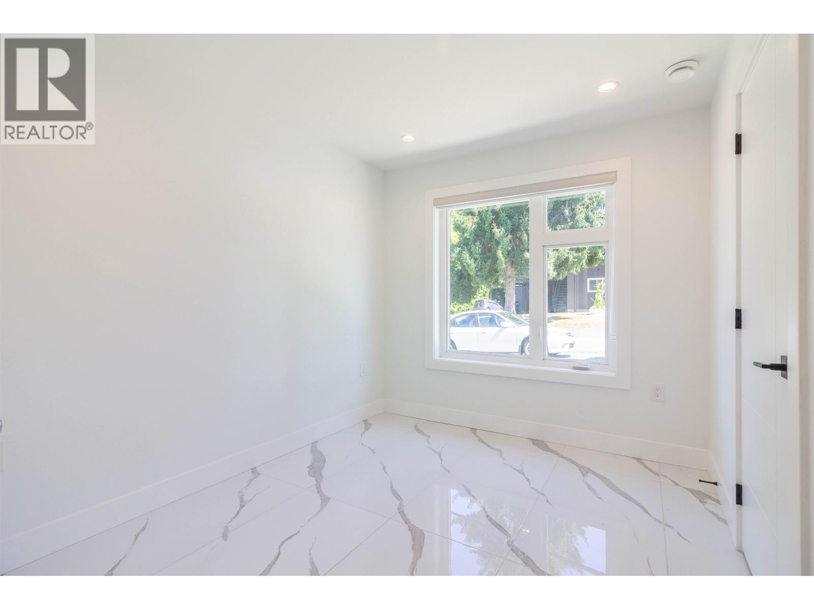 3087 ROYAL OAK AVENUE, Burnaby