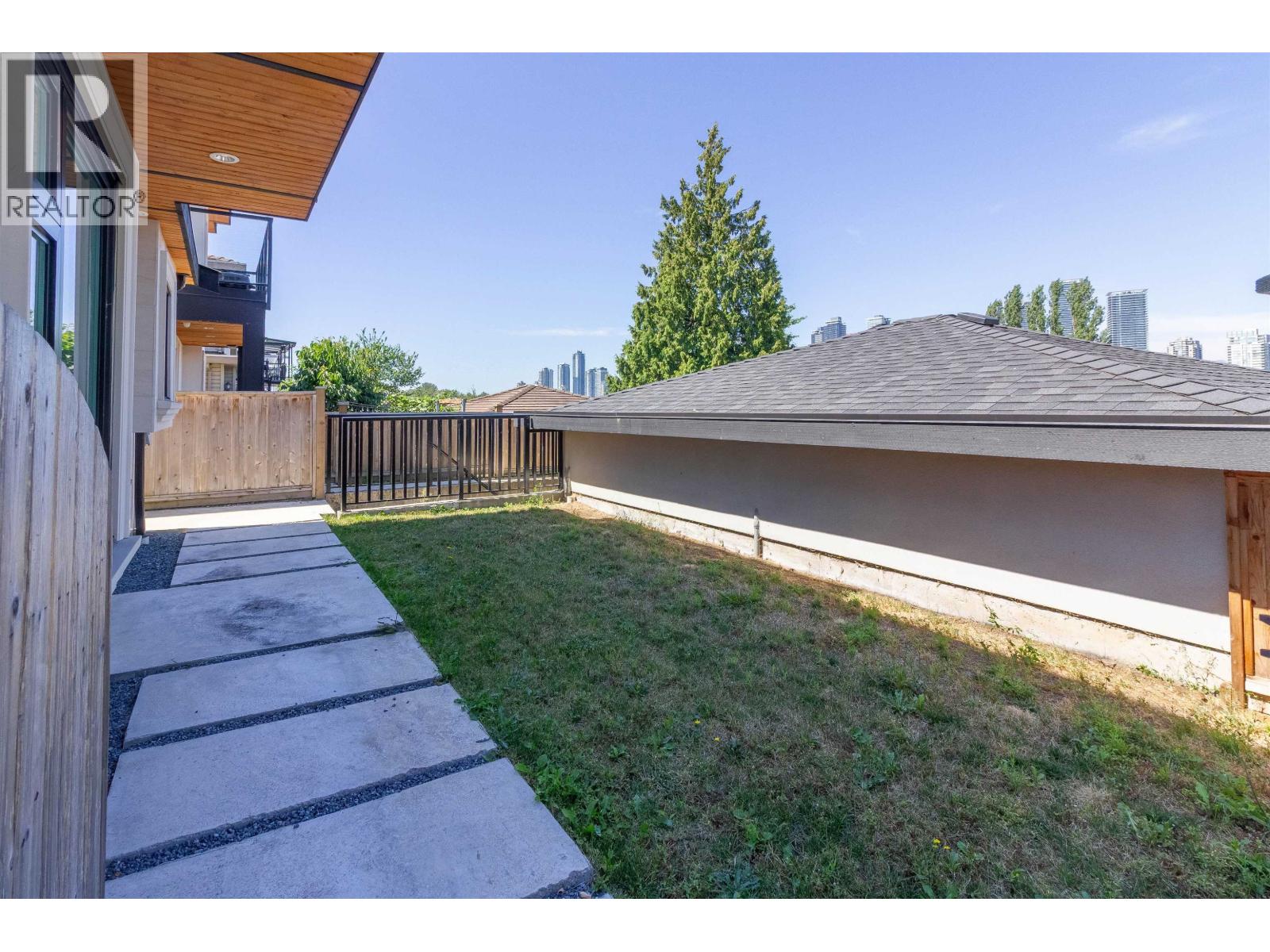 3087 ROYAL OAK AVENUE, Burnaby