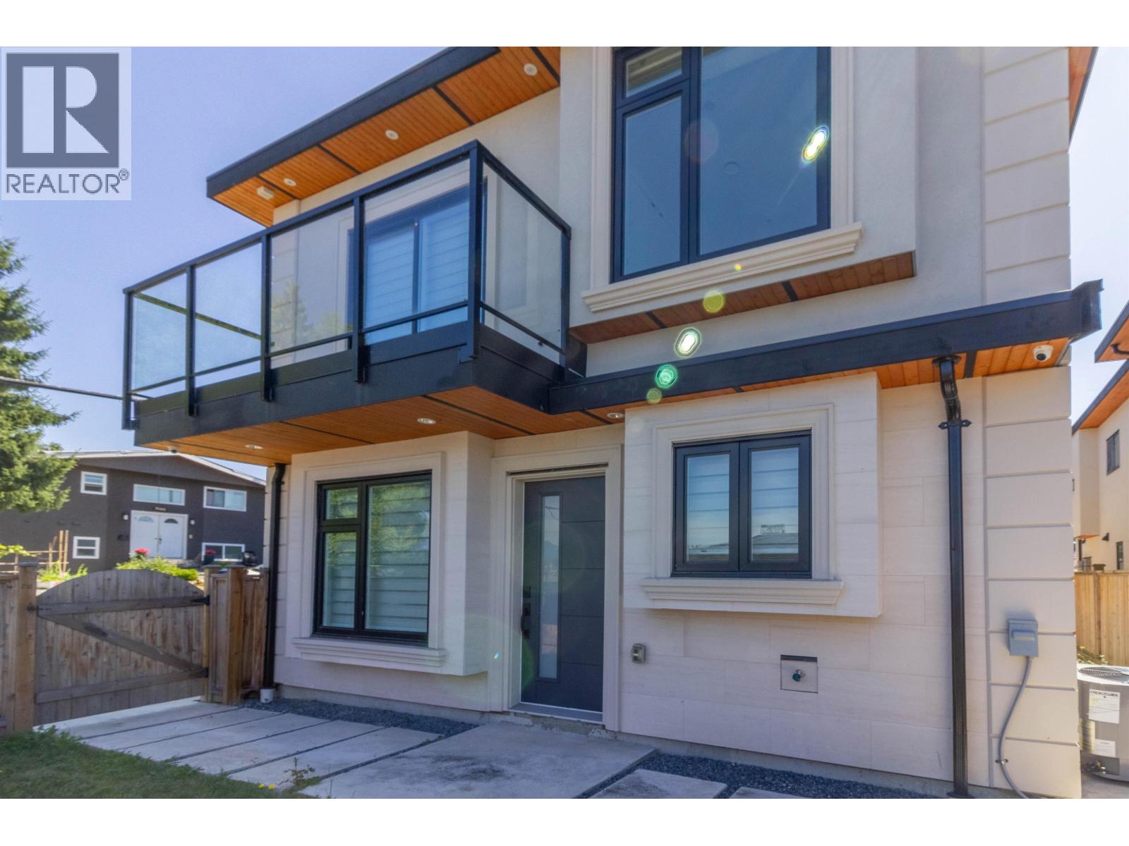 3087 ROYAL OAK AVENUE, Burnaby