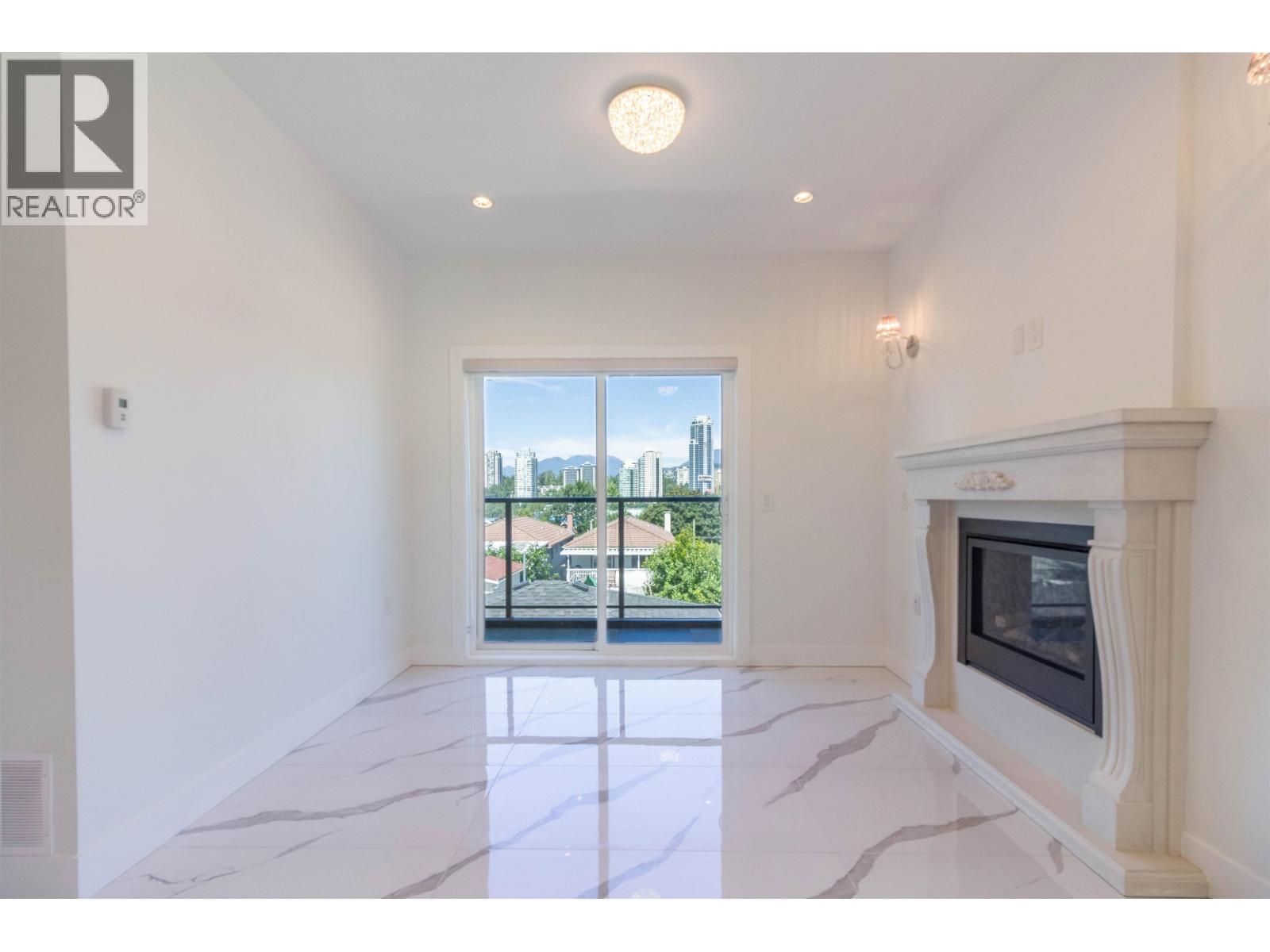 3087 ROYAL OAK AVENUE, Burnaby