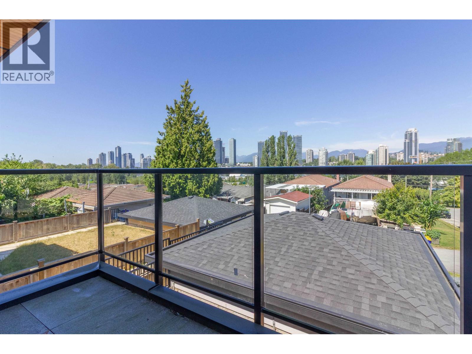 3087 ROYAL OAK AVENUE, Burnaby