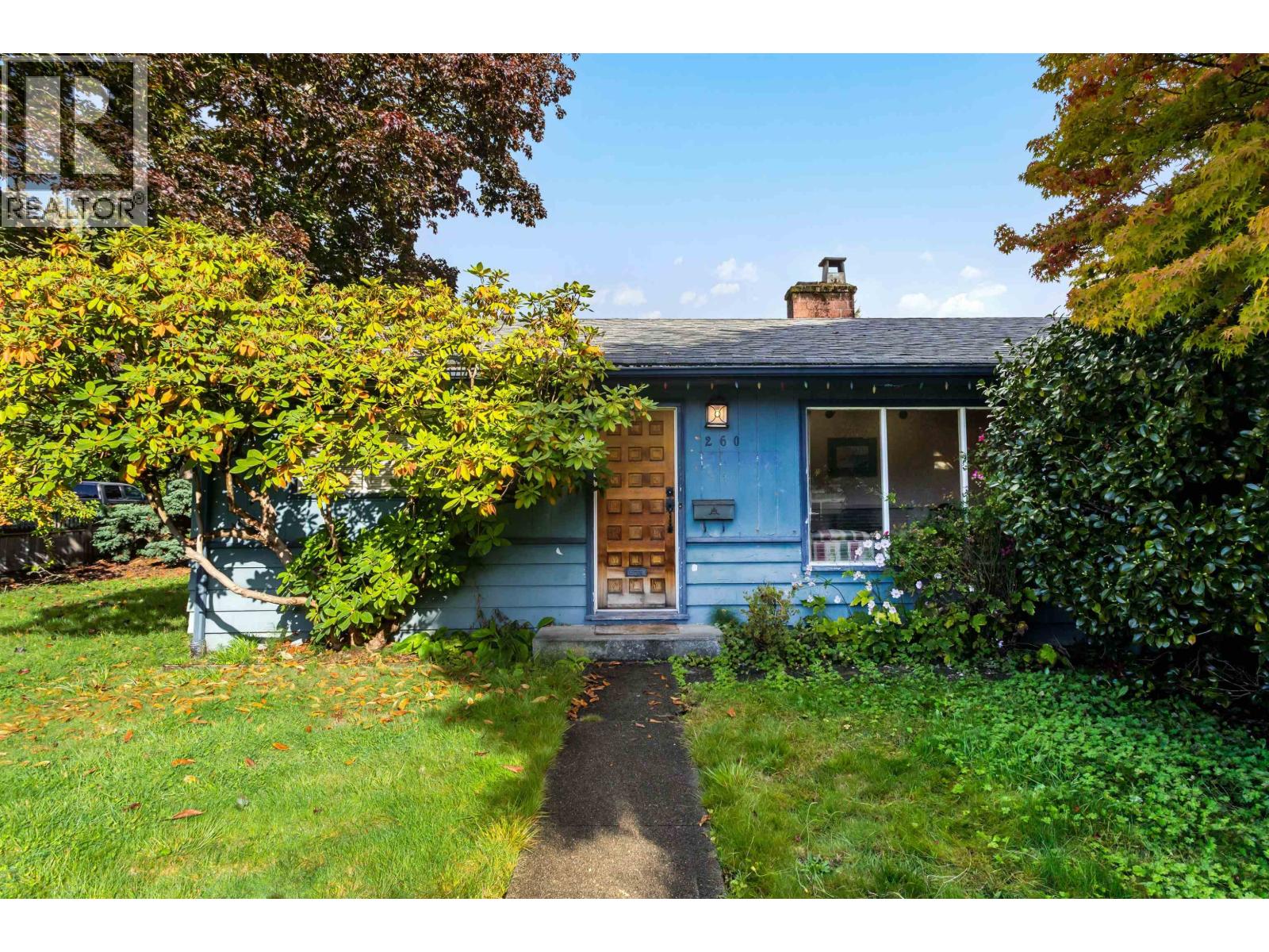 260 W 21ST STREET, North Vancouver