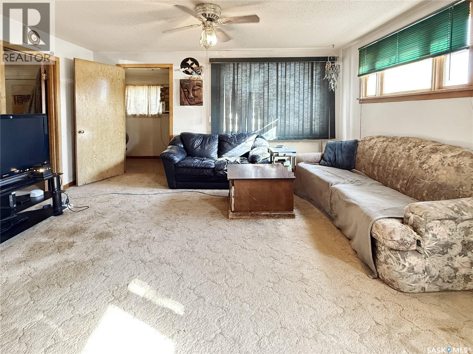 Single Family House Bungalow for Sale in  th AVENUE NW Swift Current 