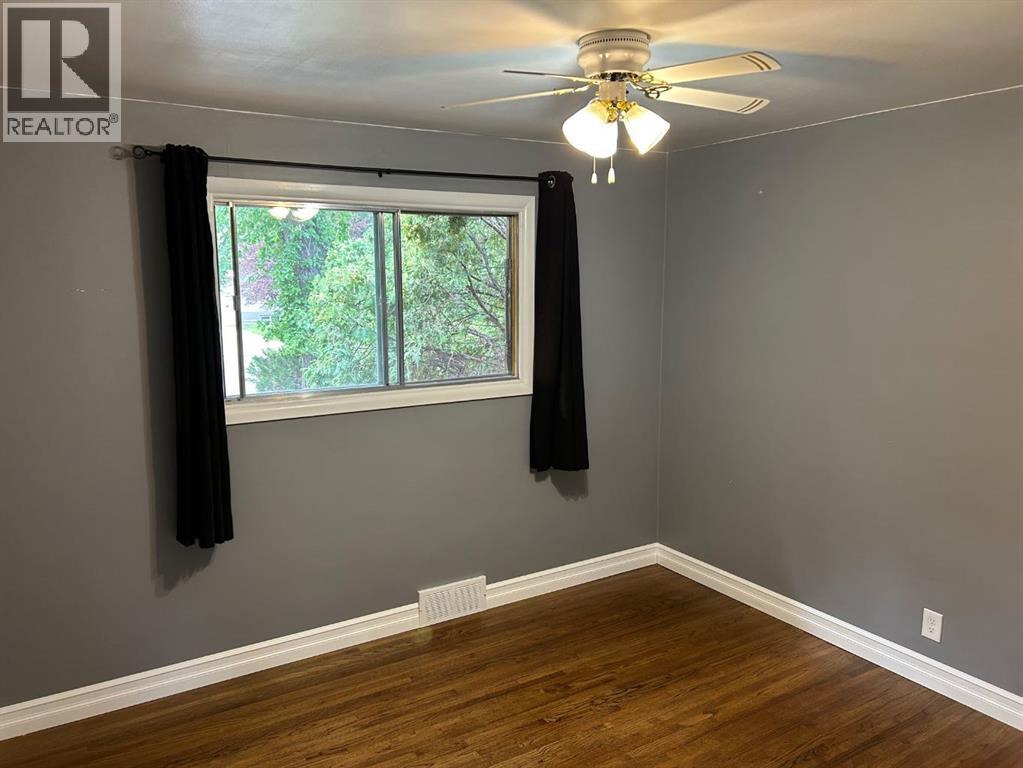 Single Family House Bungalow for Sale in   Street S Glendale Lethbridge 