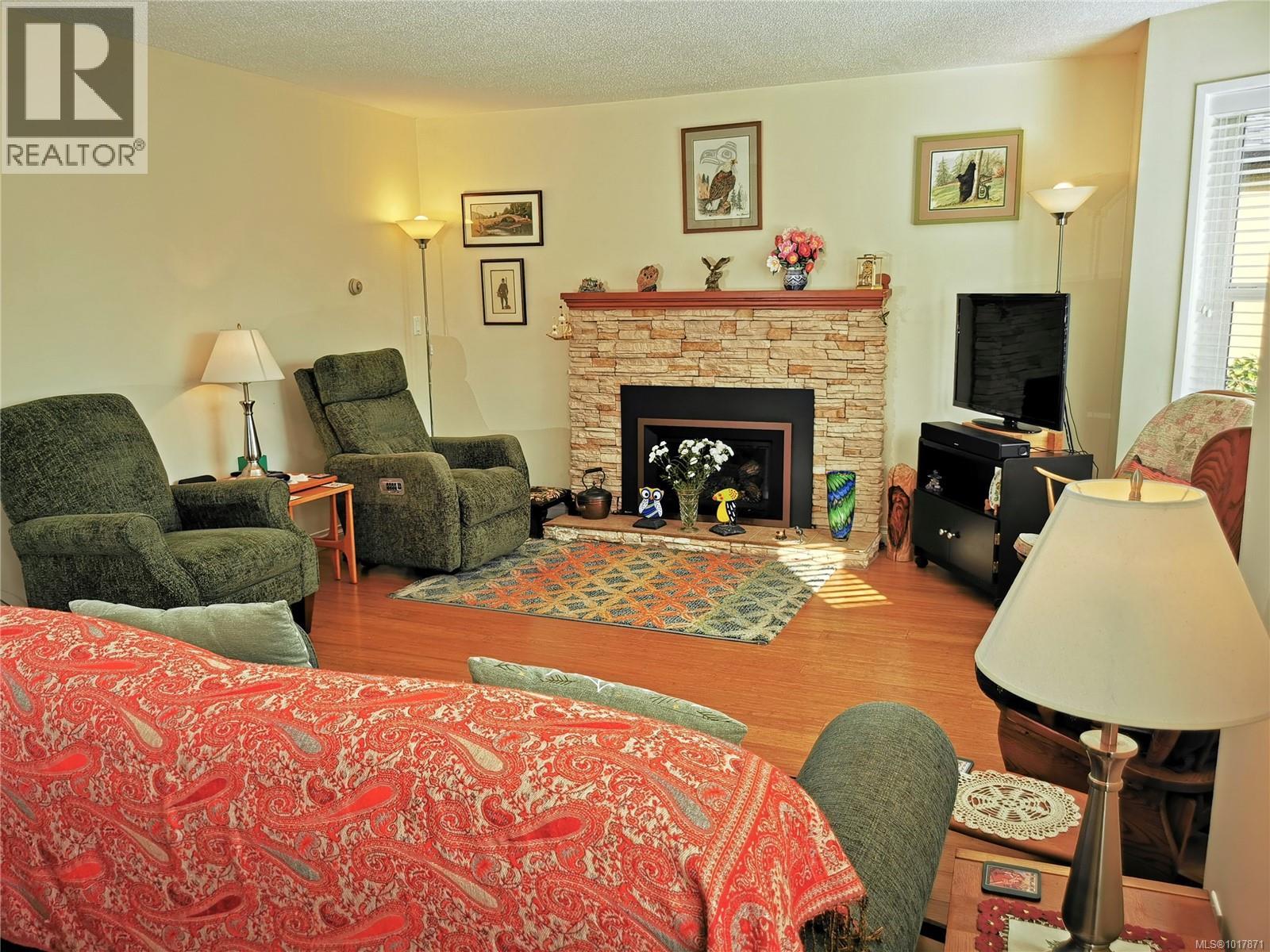  10240 Cleveland Road, Sidney