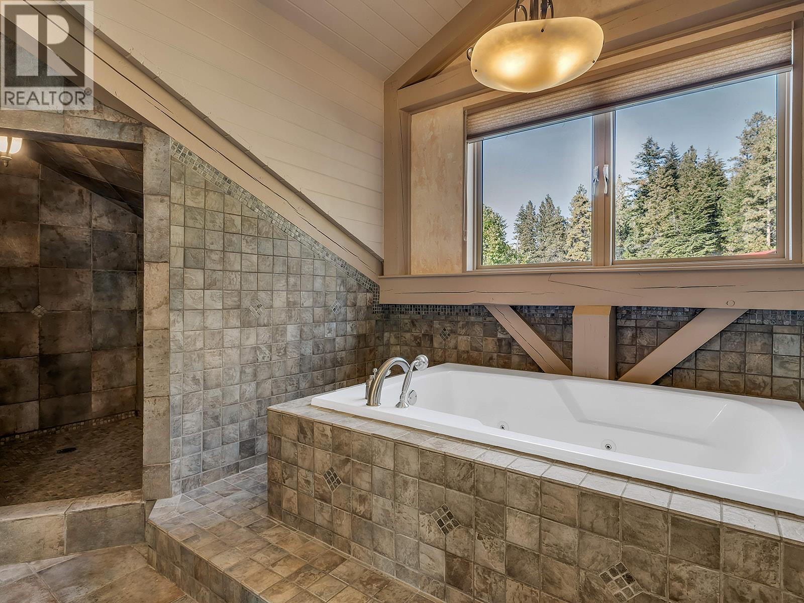 5705 Upper Booth N Road, Kelowna