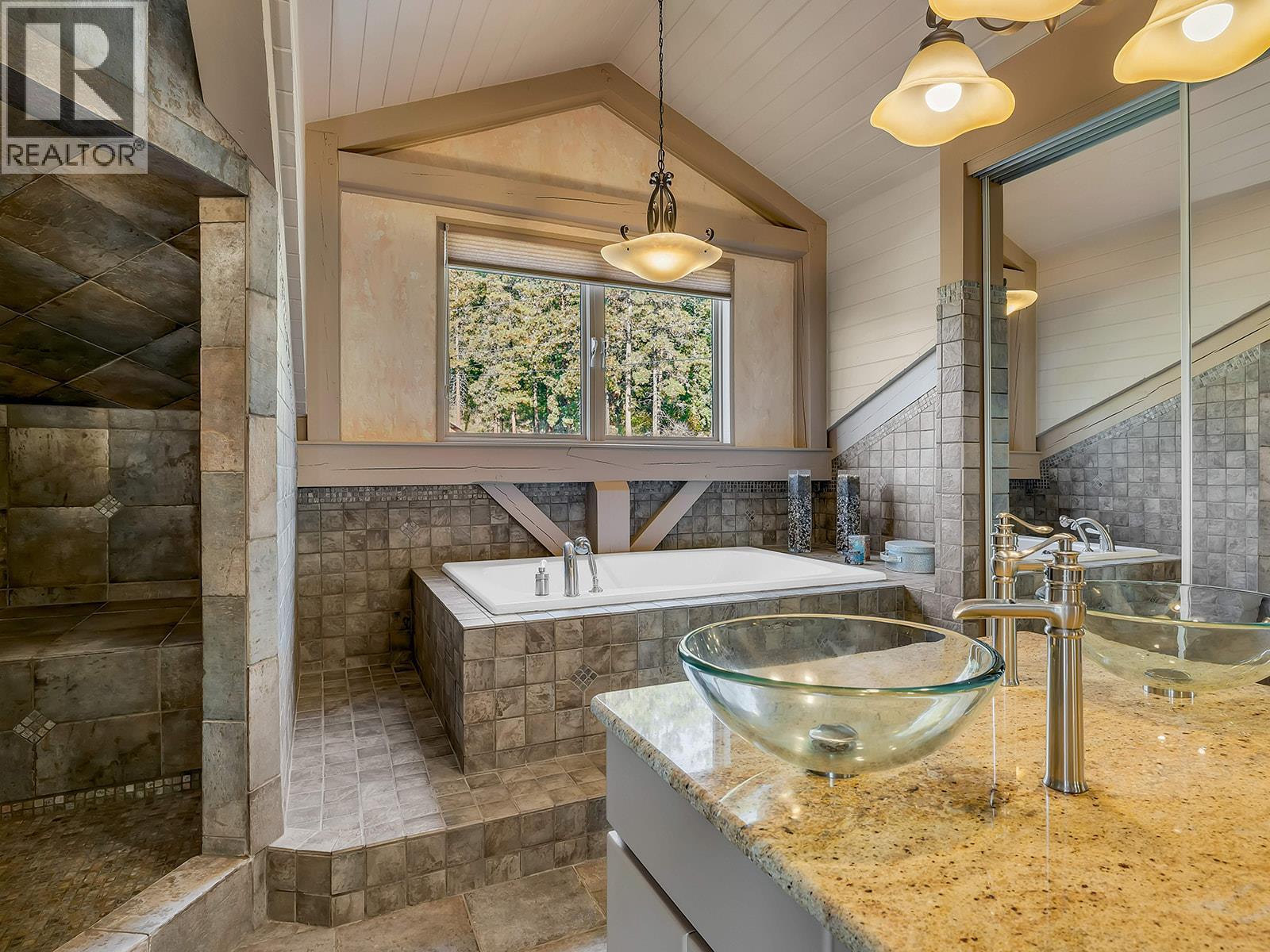 5705 Upper Booth N Road, Kelowna