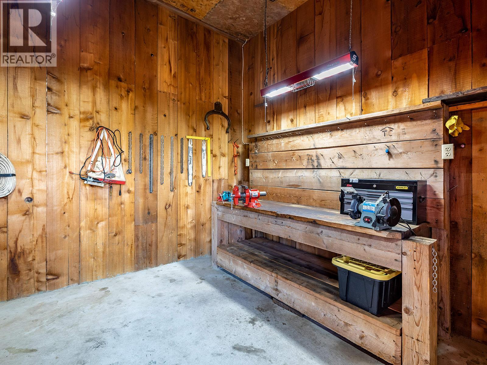 5705 Upper Booth N Road, Kelowna